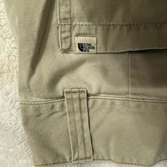 The North Face Women's Khaki/Tan Cotton Bermuda Shorts - Picture 5 of 7